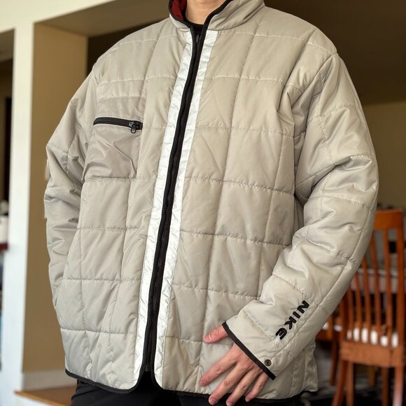 NIKE: 2 for 1 Parka Coat with Reflective & Insulated - Picture 3 of 13